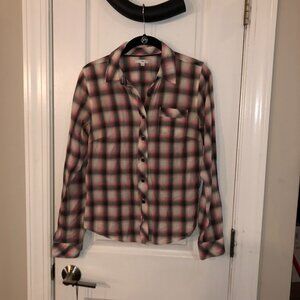 Gap womens button down pink plaid no tags long sleeve size M